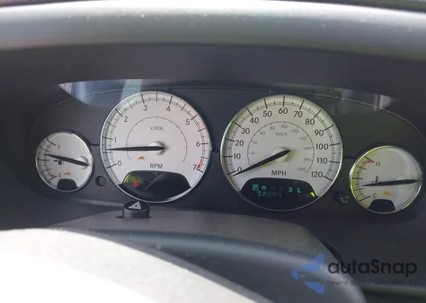 2005 Chrysler Sebring Limited z USA, uszkodzony, nr VIN 1C3EL66R25N704768